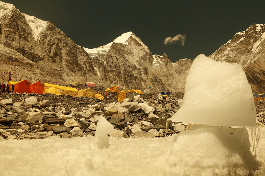 EARTHY_BROWN_Everest